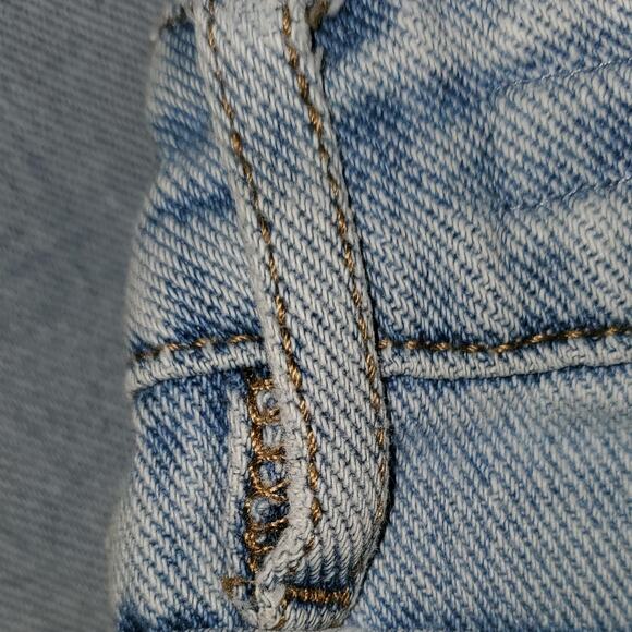 Pacsun Light Washed High Rise Mom Jeans Size 24 - Picture 5 of 9